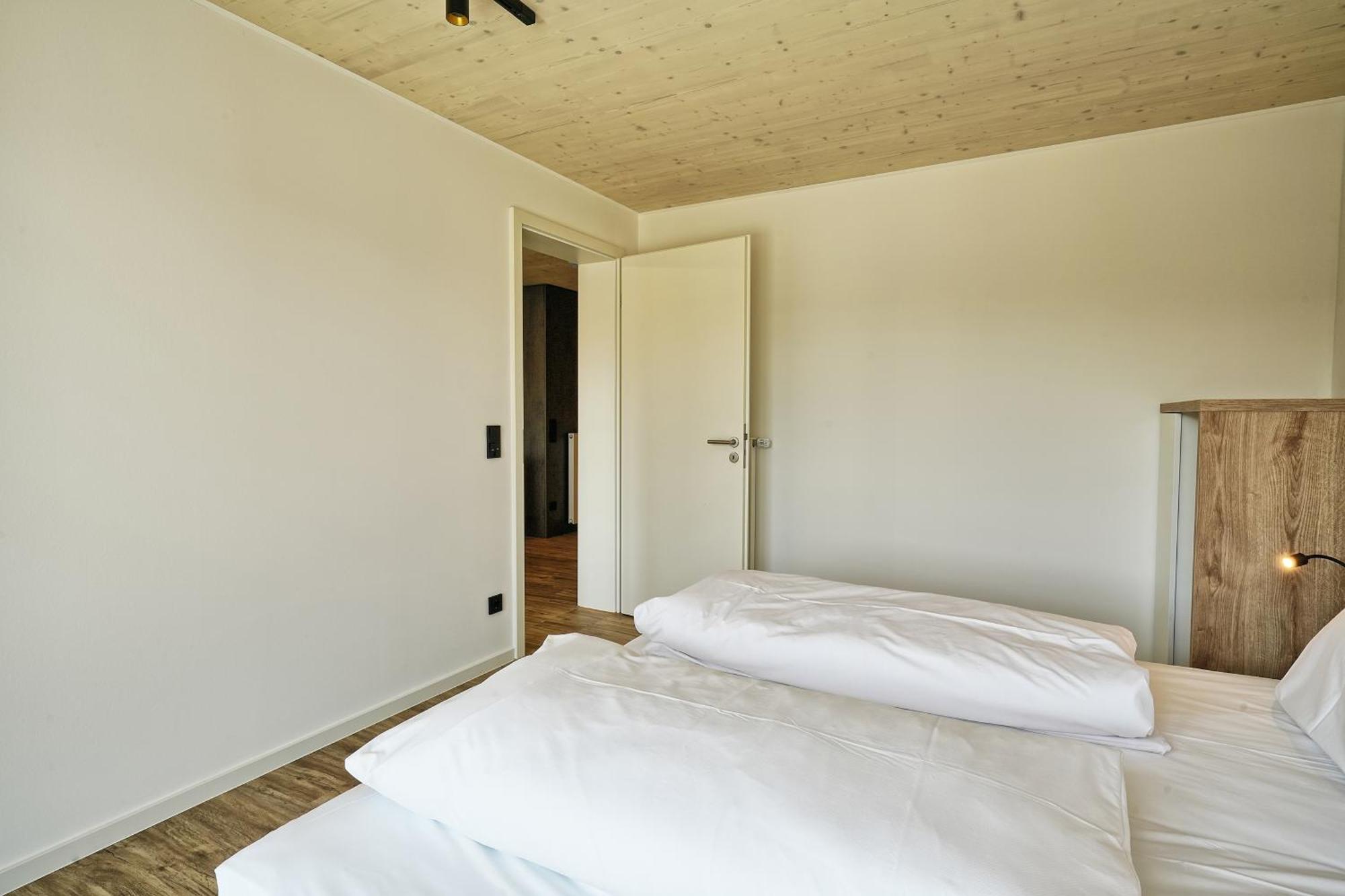 Timber One Boardinghouse Dorfen Exterior foto